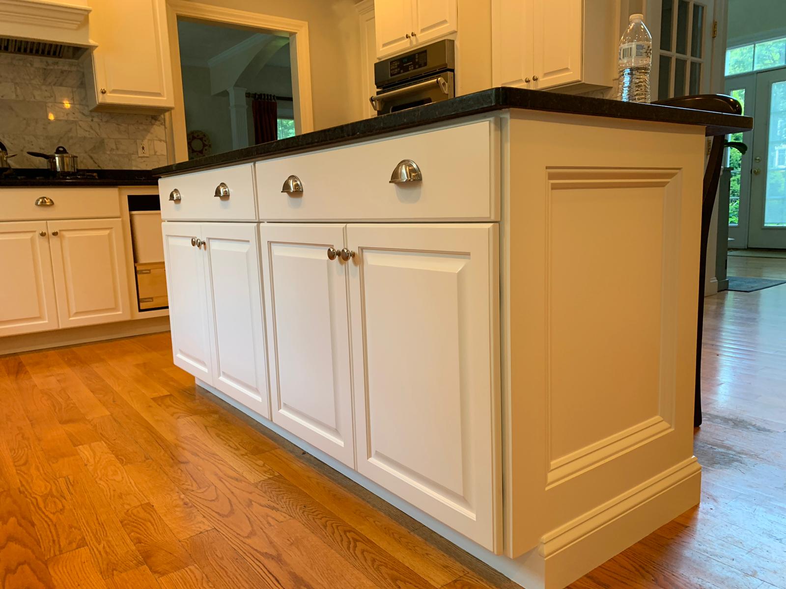 Kitchen Cabinet Painting - Versatile Design Options